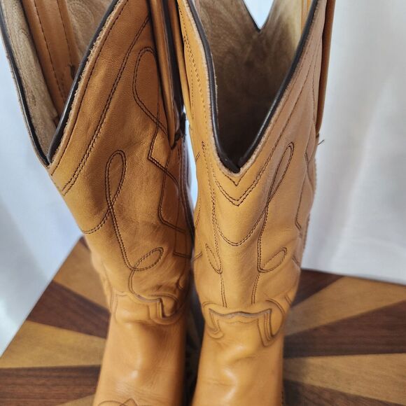 Vintage Frye Tan Leather Western Boots - Picture 15 of 15